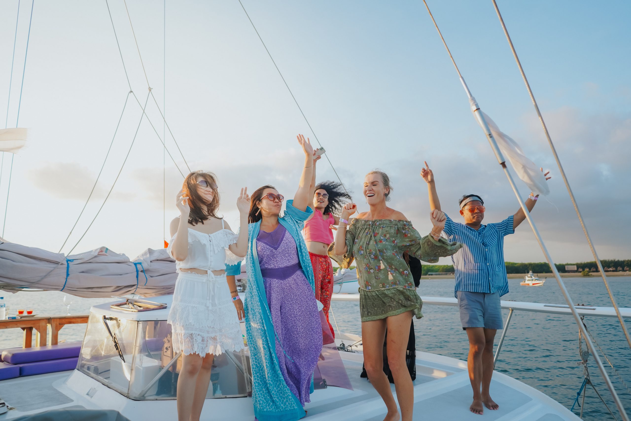 Sunset cruise on board the private yacht
